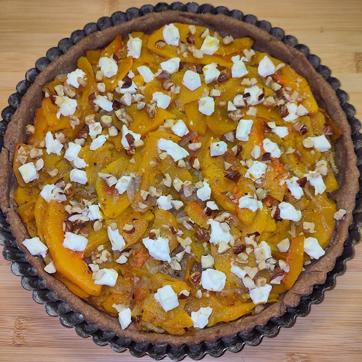 Tarte salée à la courge butternut et au chèvre frais